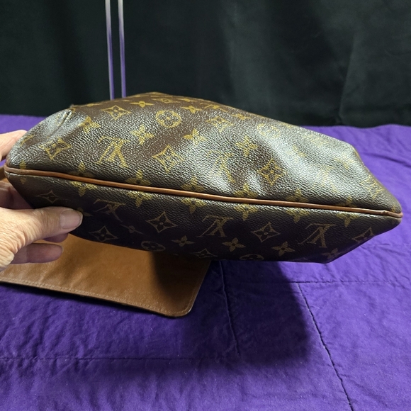 Louis Vuitton Brown Monogram Messenger Bag - Picture 5 of 15